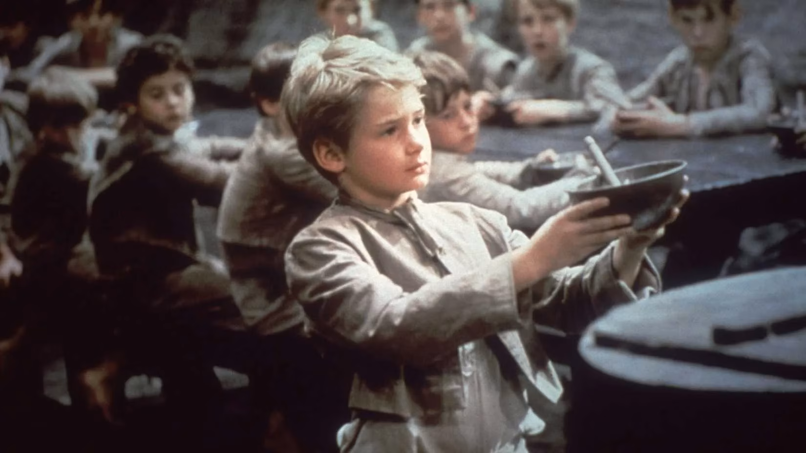 whispers-from-the-golden-statue-forgotten-best-picture-winners-that-deserve-a-second-look-image-5