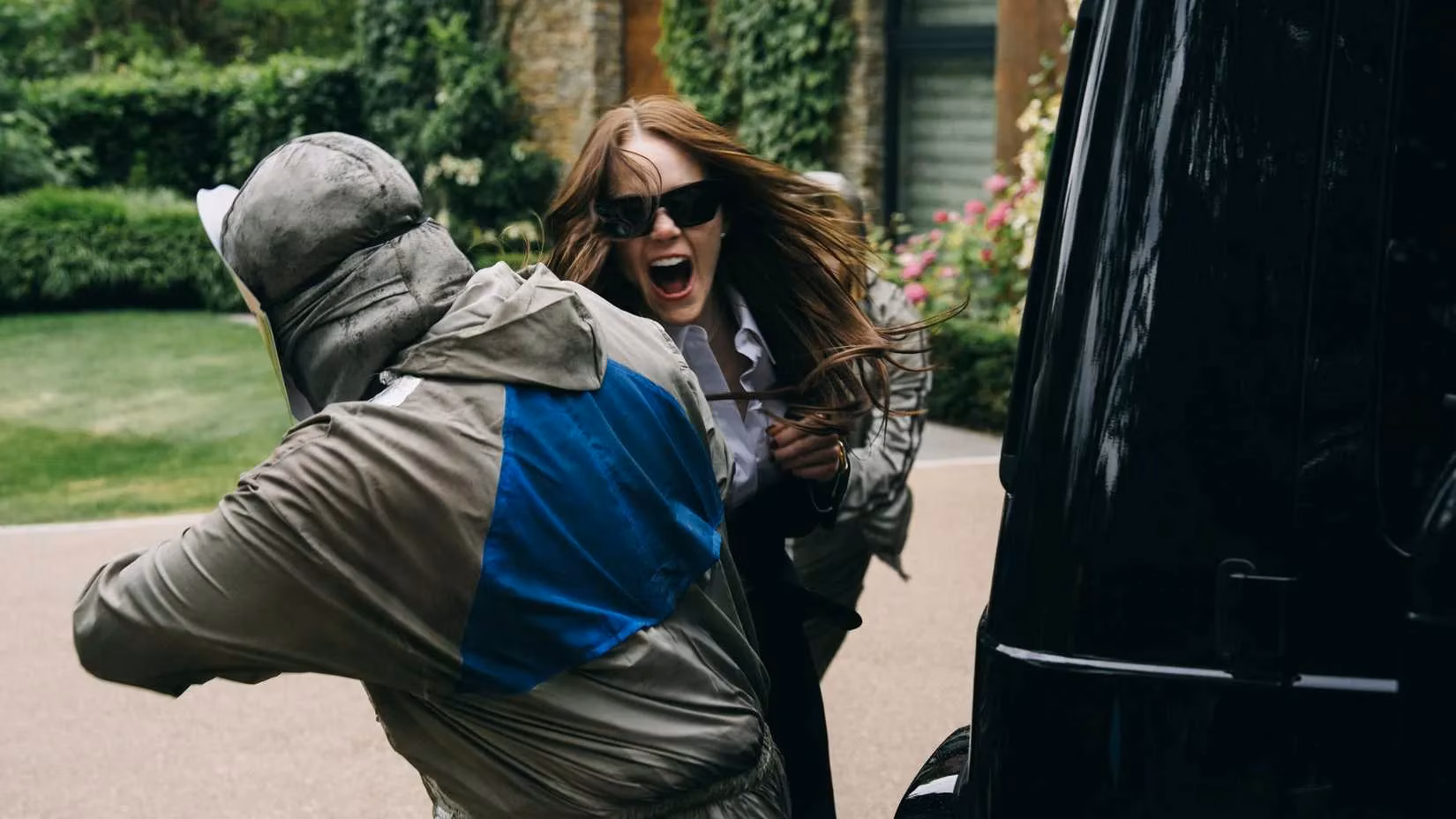 emma-stone-s-bugonia-breaks-a-yorgos-lanthimos-box-office-record-image-1