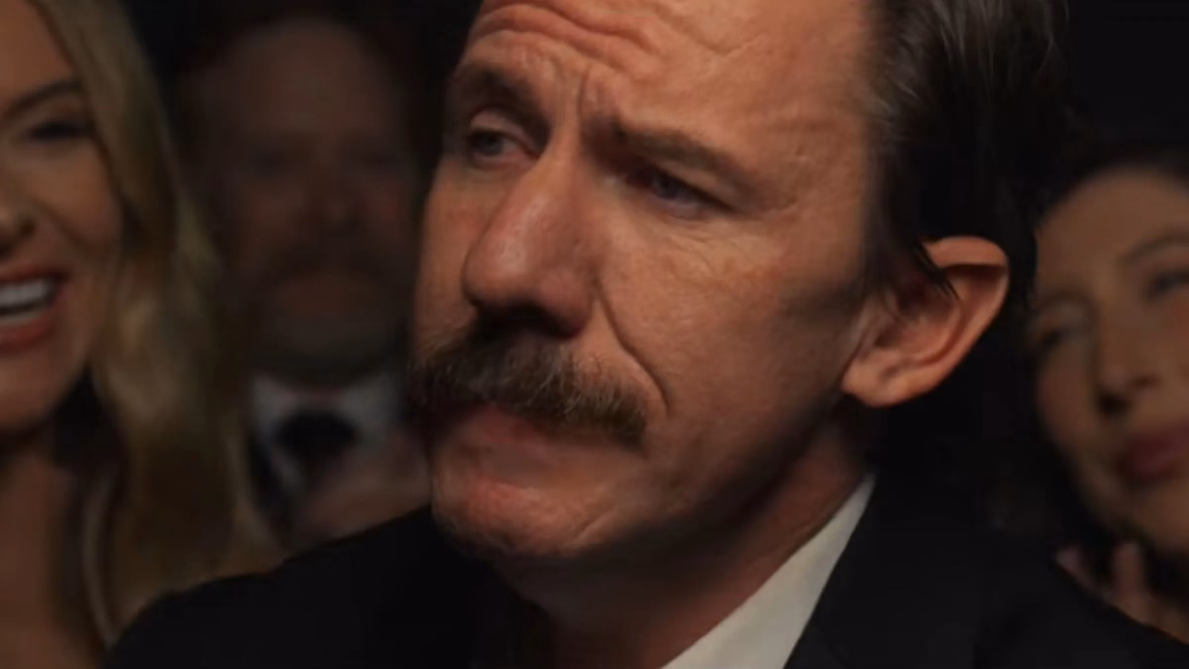 ovation-the-hilarious-short-film-that-perfectly-roasts-film-festival-standing-ovations-image-0